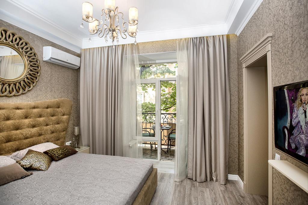 אודסה Jane Stone Apartments מראה חיצוני תמונה