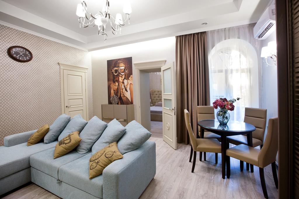 אודסה Jane Stone Apartments מראה חיצוני תמונה