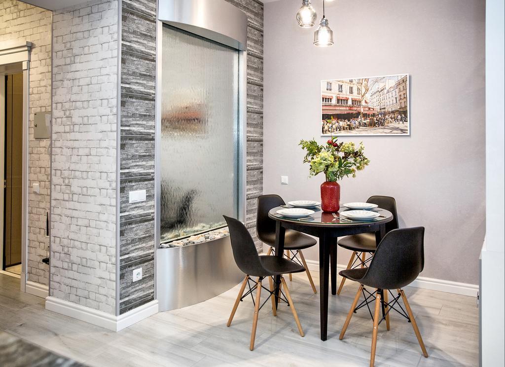 אודסה Jane Stone Apartments מראה חיצוני תמונה