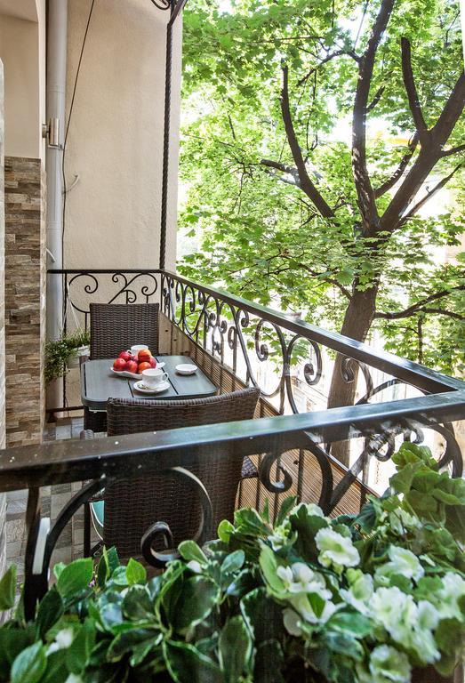 אודסה Jane Stone Apartments מראה חיצוני תמונה